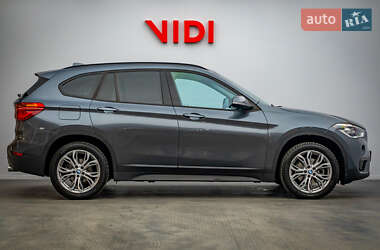 Внедорожник / Кроссовер BMW X1 2019 в 