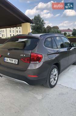 Внедорожник / Кроссовер BMW X1 2013 в Киеве