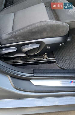 Внедорожник / Кроссовер BMW X1 2012 в 
