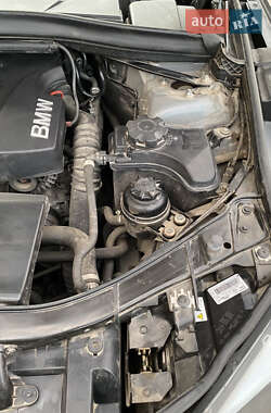 Внедорожник / Кроссовер BMW X1 2012 в 
