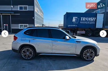 Внедорожник / Кроссовер BMW X1 2014 в Кривом Роге