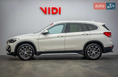 Внедорожник / Кроссовер BMW X1 2021 в 