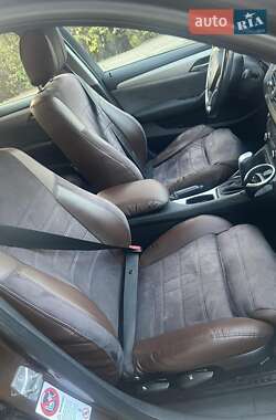Внедорожник / Кроссовер BMW X1 2011 в 