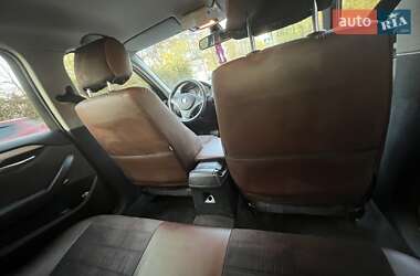 Внедорожник / Кроссовер BMW X1 2011 в 