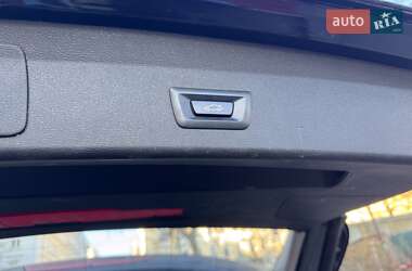 Внедорожник / Кроссовер BMW X1 2016 в 