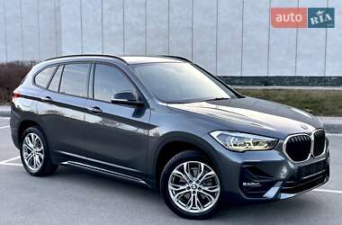 Позашляховик / Кросовер BMW X1 2022 в Києві