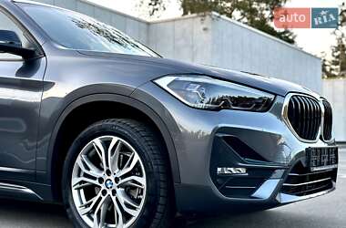 Позашляховик / Кросовер BMW X1 2022 в Києві