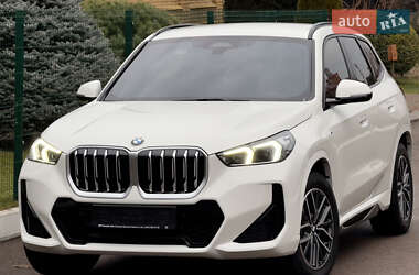 Внедорожник / Кроссовер BMW X1 2023 в Ровно