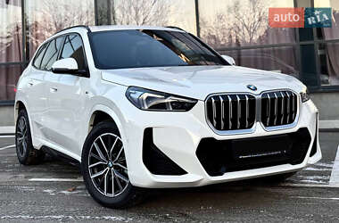 Внедорожник / Кроссовер BMW X1 2023 в Ровно