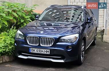 Внедорожник / Кроссовер BMW X1 2011 в Ровно