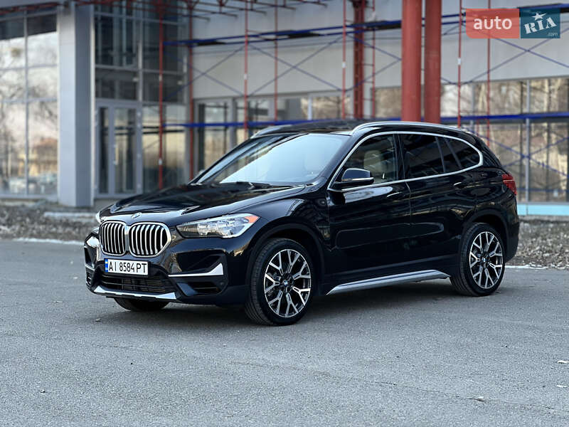 Позашляховик / Кросовер BMW X1 2021 в Києві