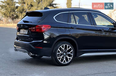 Внедорожник / Кроссовер BMW X1 2021 в 