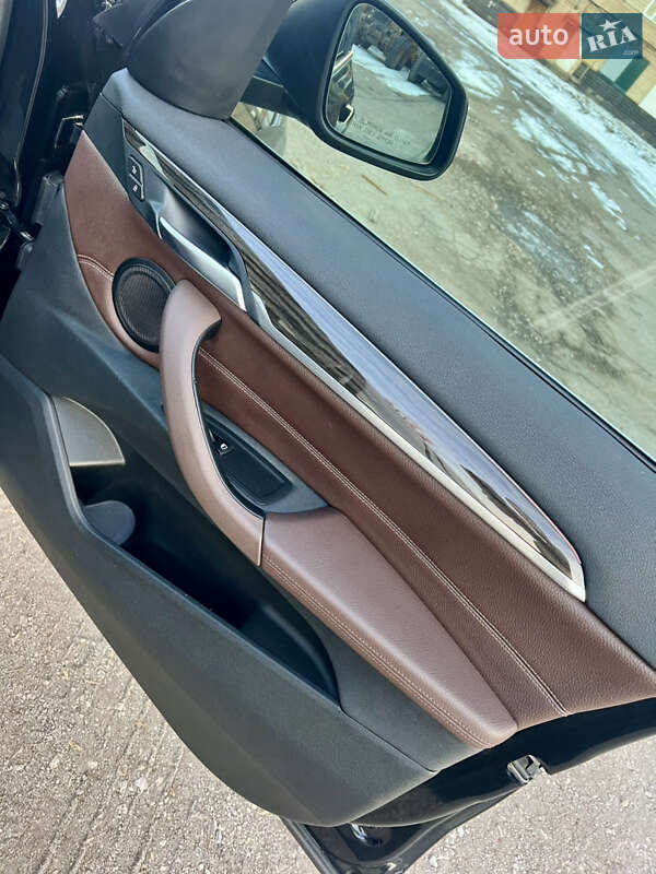 Позашляховик / Кросовер BMW X1 2016 в Кривому Розі