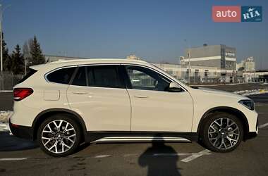 Позашляховик / Кросовер BMW X1 2021 в Києві