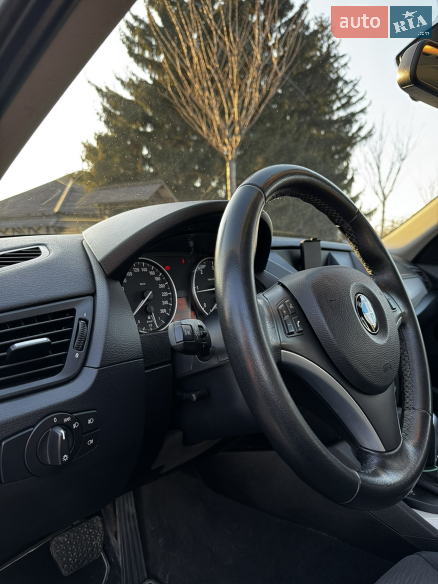 2011 BMW X1 - мініатюра 11