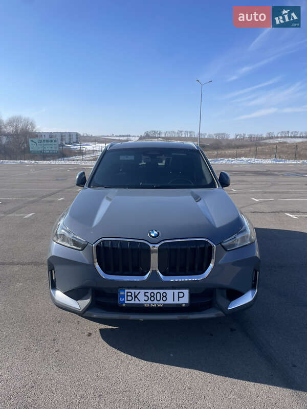 Позашляховик / Кросовер BMW X1 2022 в Рівному