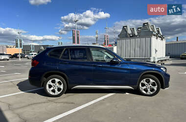 Позашляховик / Кросовер BMW X1 2013 в Києві