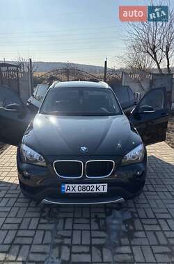 Позашляховик / Кросовер BMW X1 2014 в Харкові