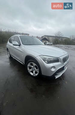 BMW X1 2011