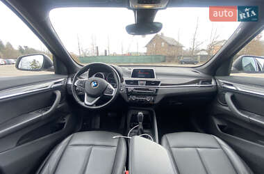 Позашляховик / Кросовер BMW X1 2019 в 