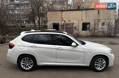 Внедорожник / Кроссовер BMW X1 2014 в 
