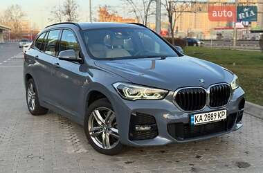 Внедорожник / Кроссовер BMW X1 2022 в Киеве