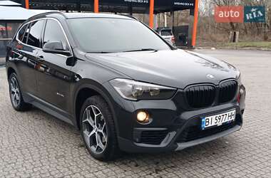 Внедорожник / Кроссовер BMW X1 2016 в Полтаве