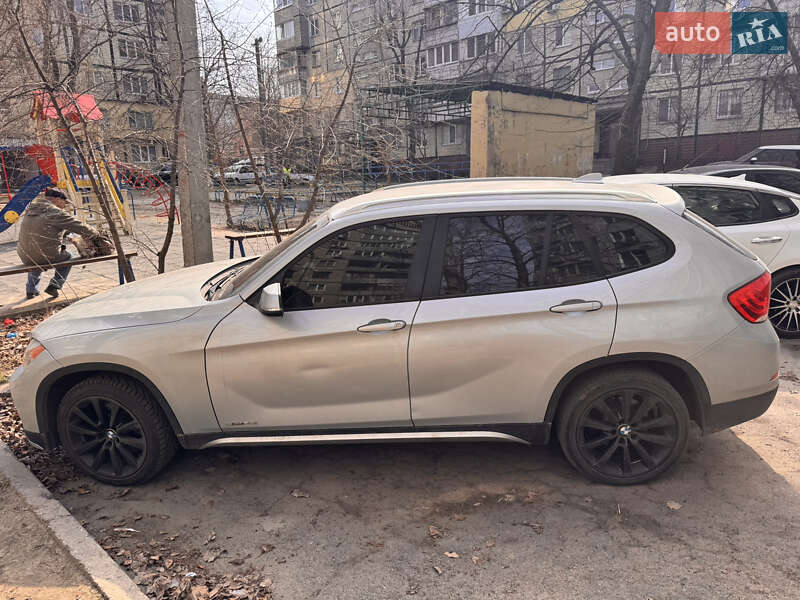 Позашляховик / Кросовер BMW X1 2014 в Дніпрі