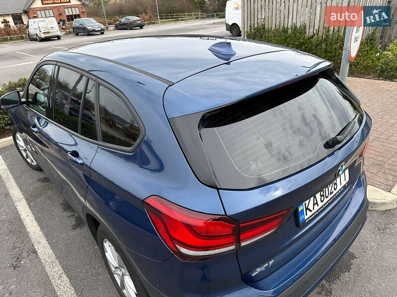 Внедорожник / Кроссовер BMW X1 2022 в Киеве