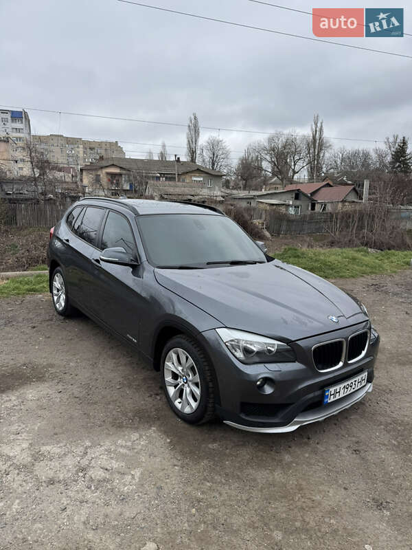 Позашляховик / Кросовер BMW X1 2013 в Одесі