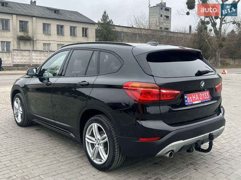 Позашляховик / Кросовер BMW X1 2016 в Лопатині