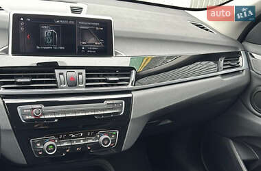 Внедорожник / Кроссовер BMW X1 2022 в 