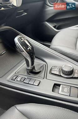Внедорожник / Кроссовер BMW X1 2022 в 