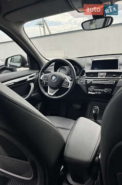 Внедорожник / Кроссовер BMW X1 2022 в 