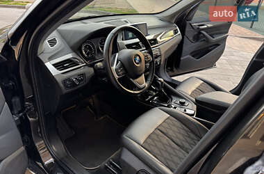 Внедорожник / Кроссовер BMW X1 2019 в 