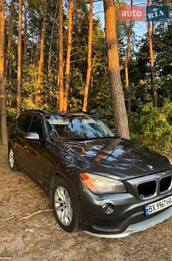 Внедорожник / Кроссовер BMW X1 2015 в 
