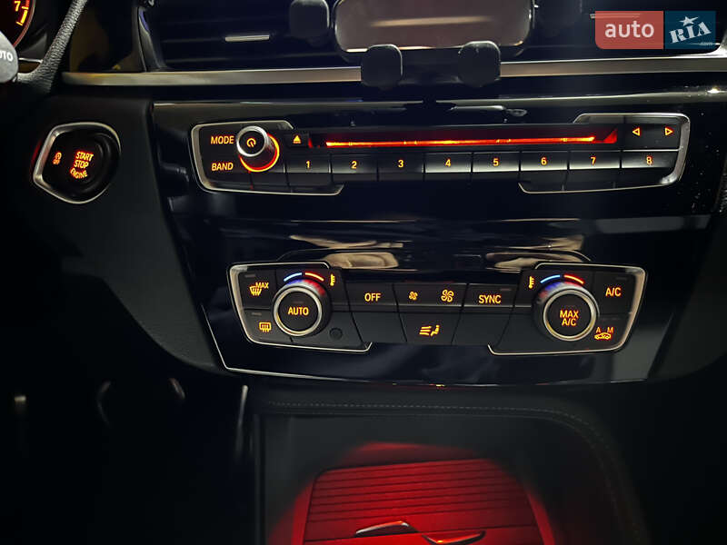 Позашляховик / Кросовер BMW X1 2017 в Києві фото 15 Позашляховик / Кросовер BMW X1 2017 в Києві