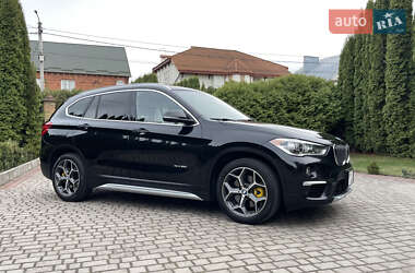 Внедорожник / Кроссовер BMW X1 2016 в 