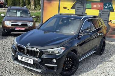 Позашляховик / Кросовер BMW X1 2018 в 