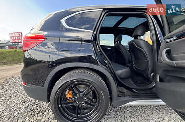 Позашляховик / Кросовер BMW X1 2018 в 