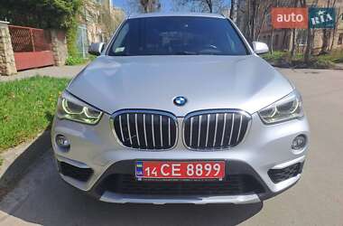 Внедорожник / Кроссовер BMW X1 2016 в 