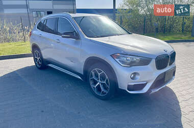 Внедорожник / Кроссовер BMW X1 2017 в 