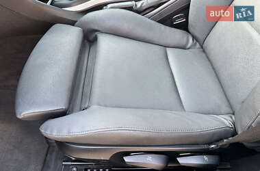Позашляховик / Кросовер BMW X1 2013 в 
