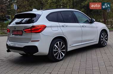 Внедорожник / Кроссовер BMW X1 2016 в 