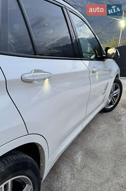 Внедорожник / Кроссовер BMW X1 2017 в Измаиле