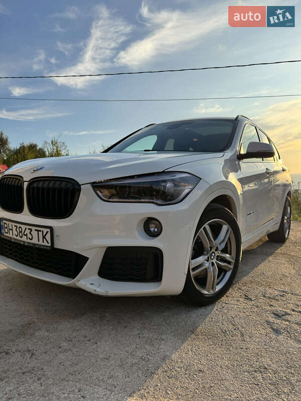 Позашляховик / Кросовер BMW X1 2017 в Одесі