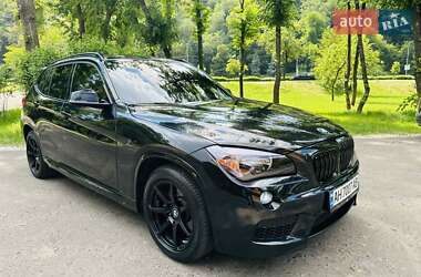Позашляховик / Кросовер BMW X1 2015 в 