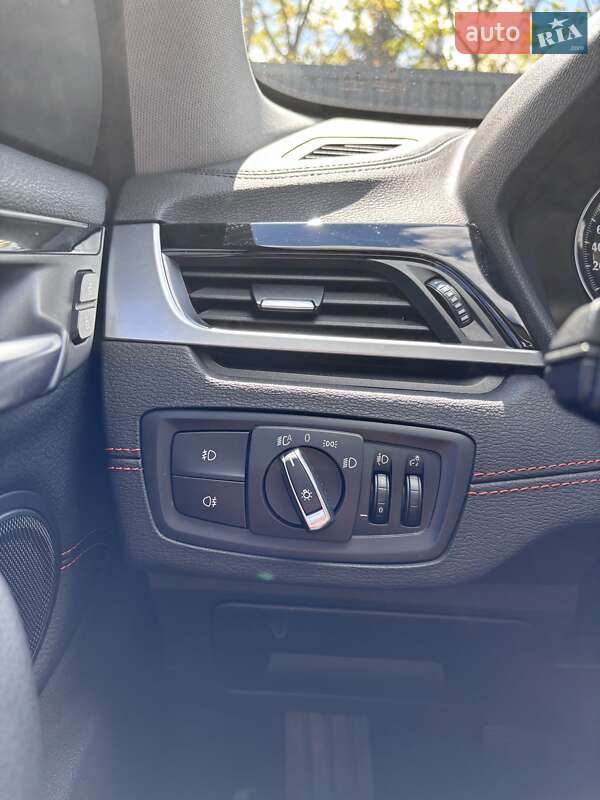 Внедорожник / Кроссовер BMW X1 2019 в Киеве