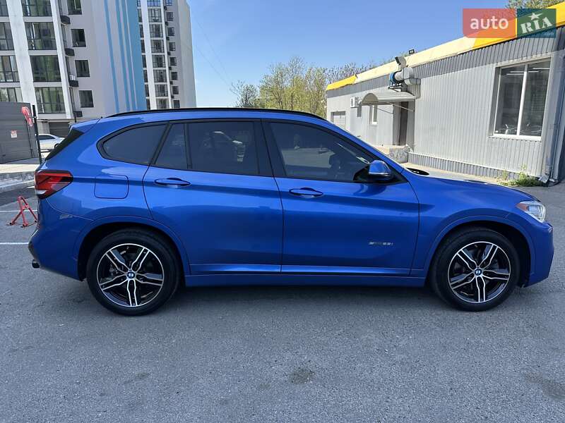 Внедорожник / Кроссовер BMW X1 2016 в Днепре