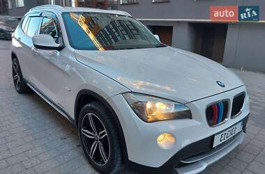 Позашляховик / Кросовер BMW X1 2011 в Івано-Франківську
